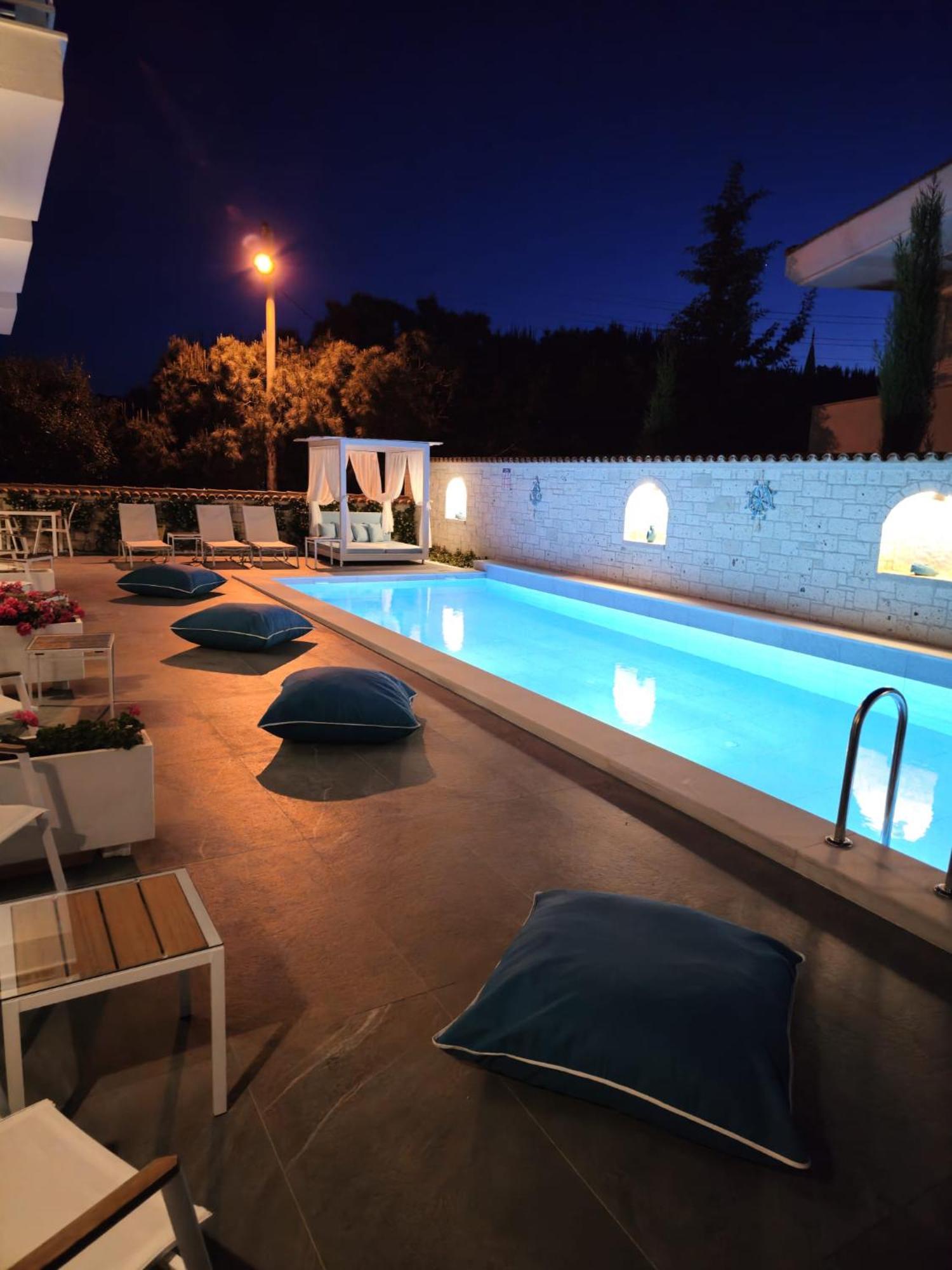 Bahar Butik Otel Кешме Экстерьер фото